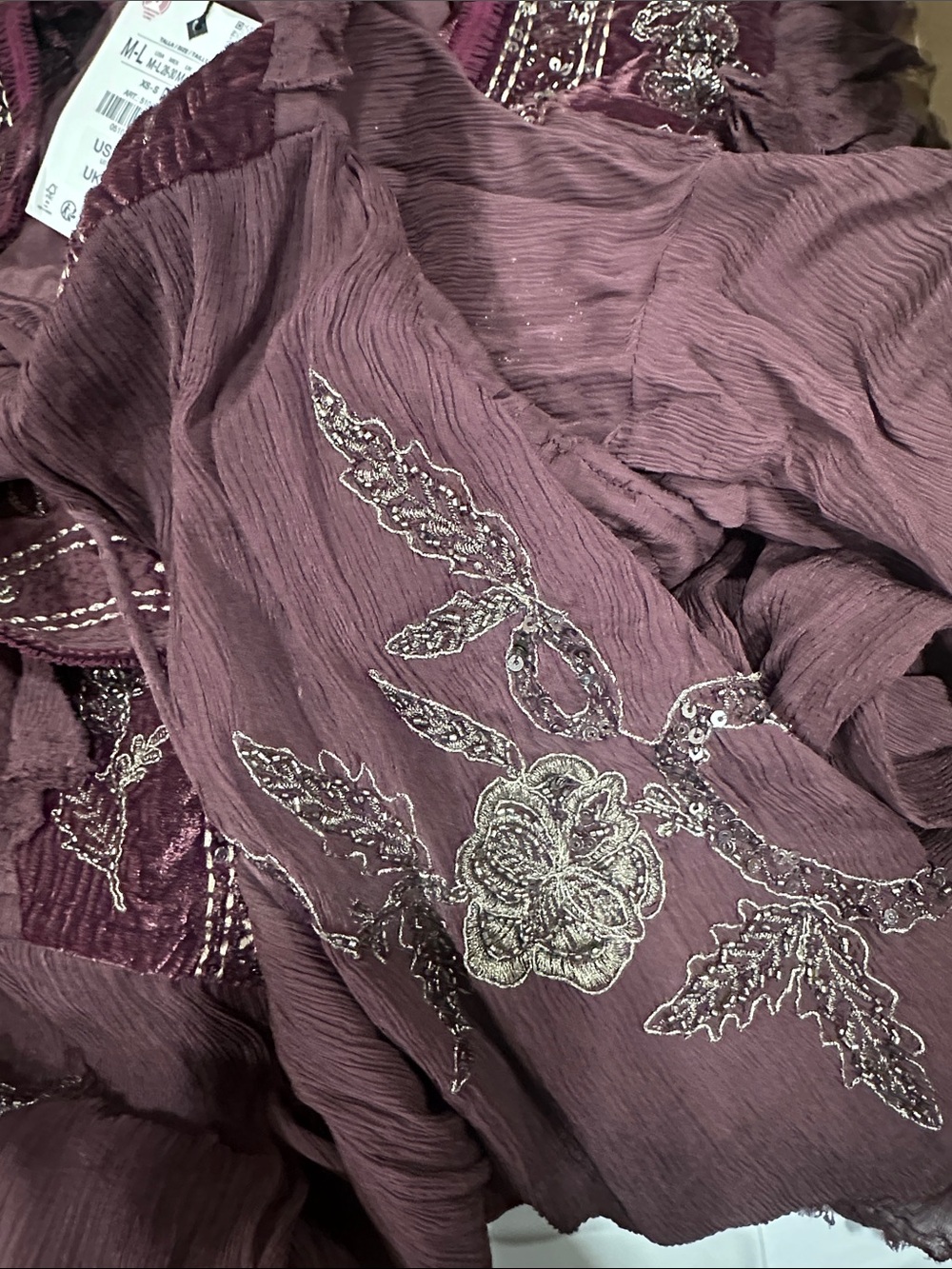 ZARA COMBINATION SEQUIN GEORGETTE TOP (M-L) - Picture 9 of 9